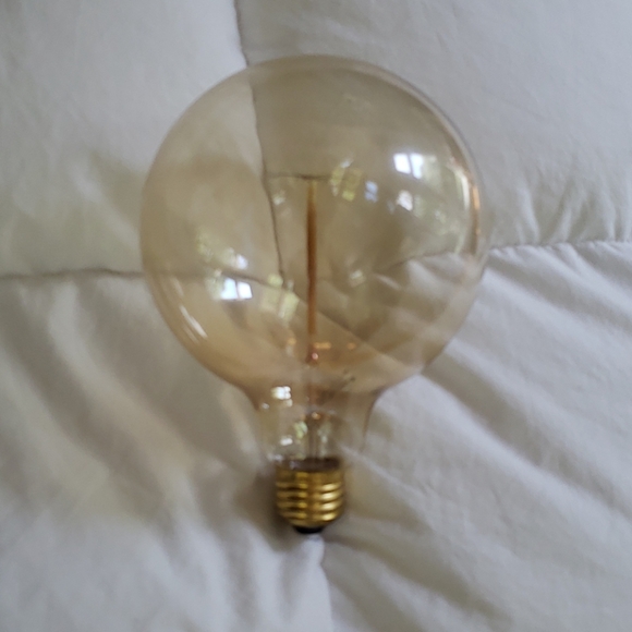 Light bulbs - Picture 4 of 4